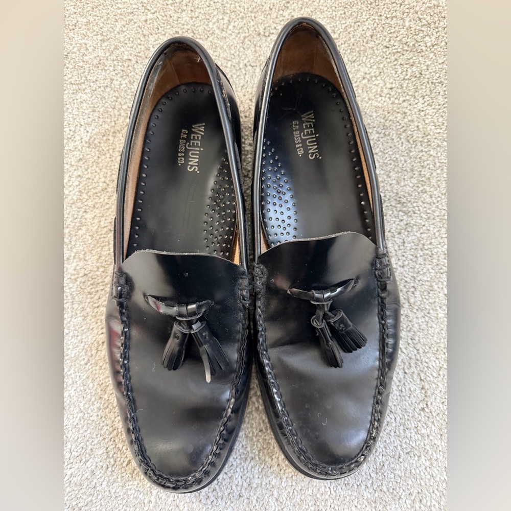 SALE💫G.H. Bass & Co.
Weejuns Larkin tassel loafers men